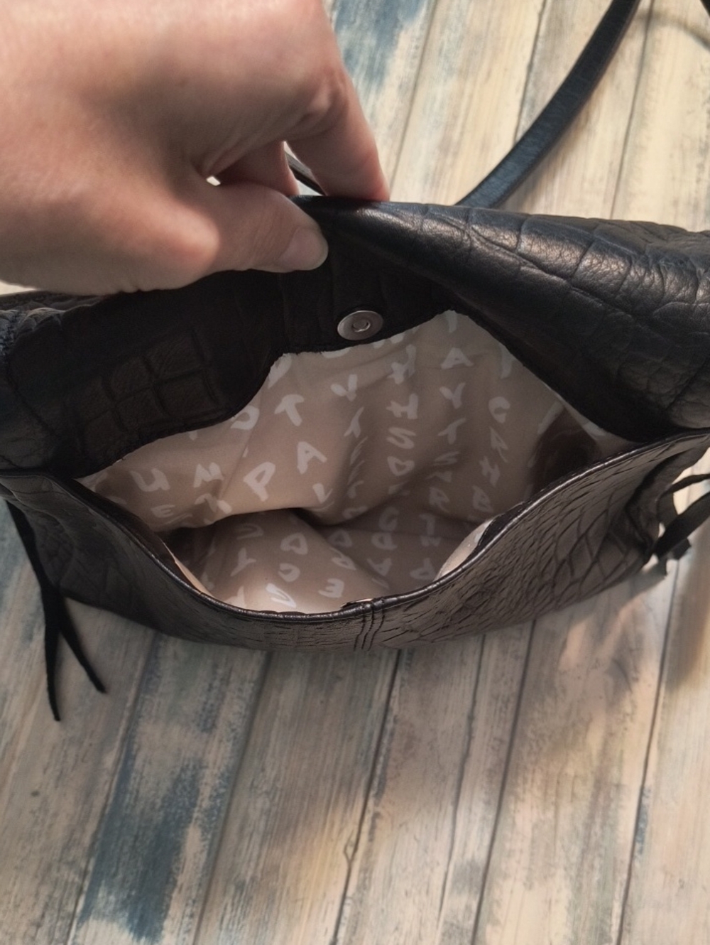 Aimee Kestenberg Leather Shoulder Bag -Fifth Avenue Black Croco - Picture 9 of 11
